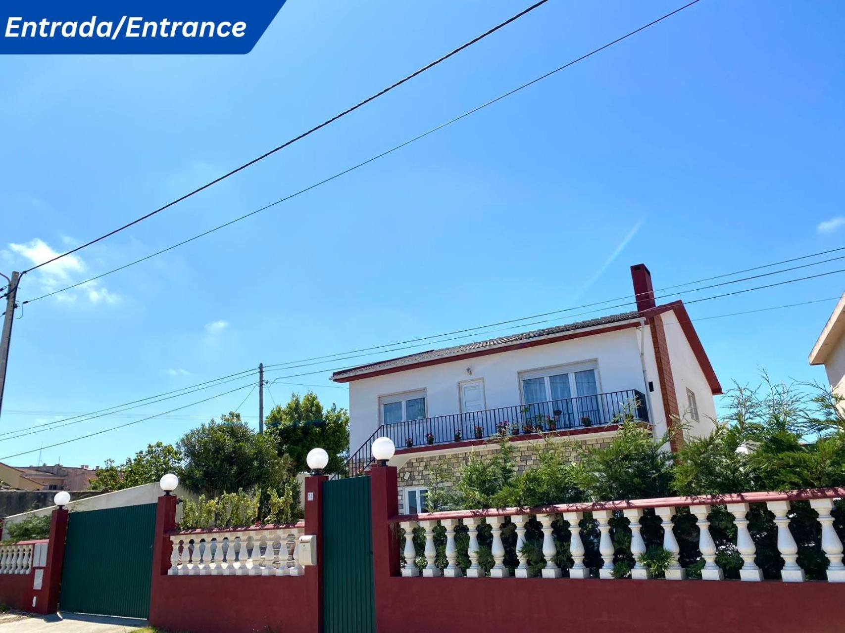W.h.house Homestay Atouguia Da Baleia