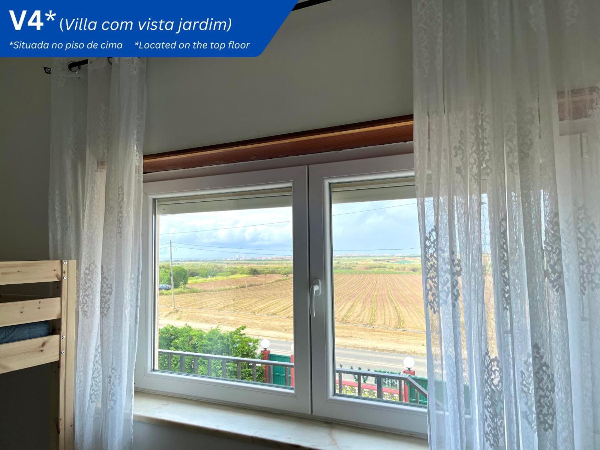 W.h.house Homestay Atouguia Da Baleia