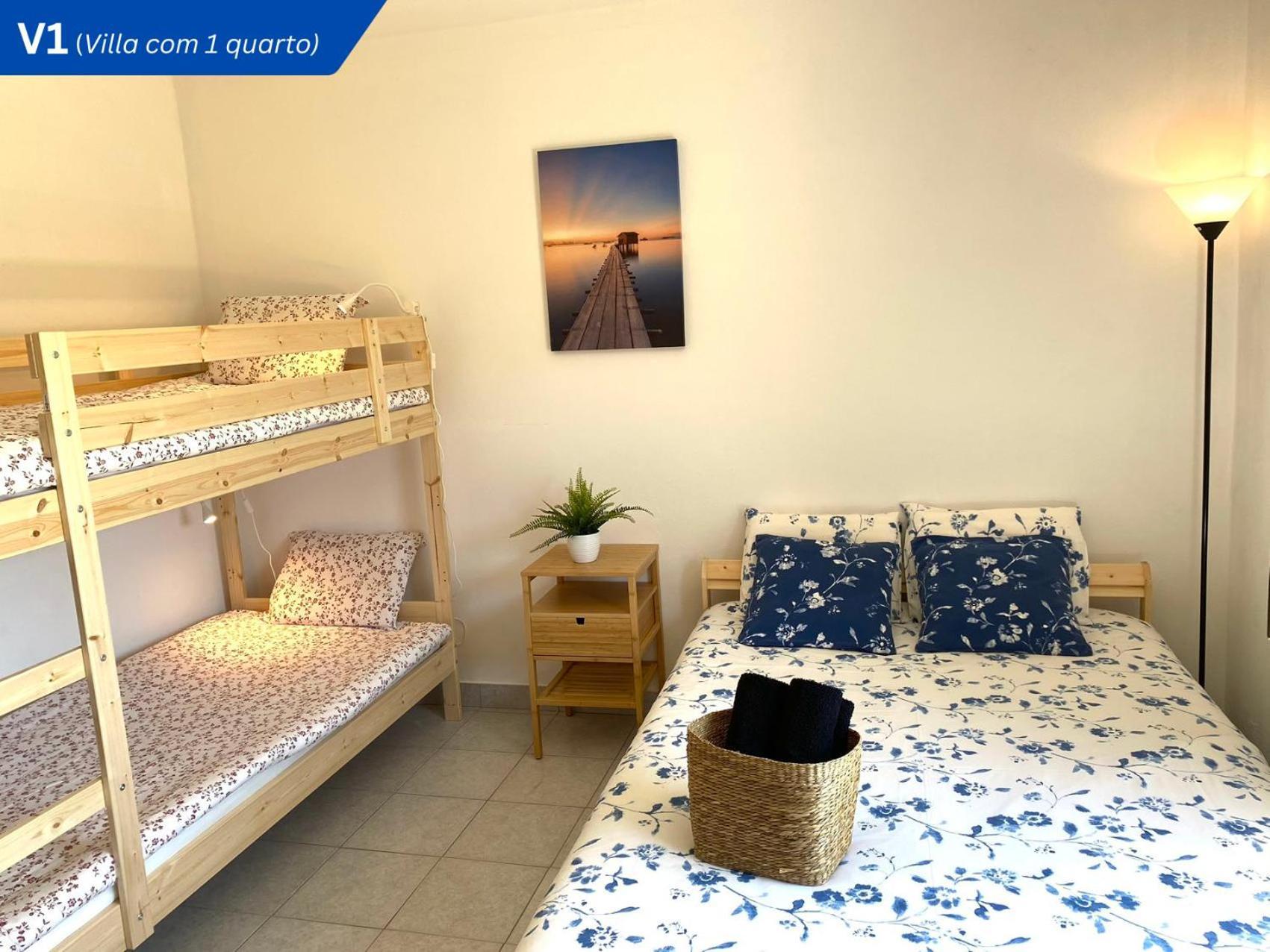 W.h.house Homestay Atouguia Da Baleia